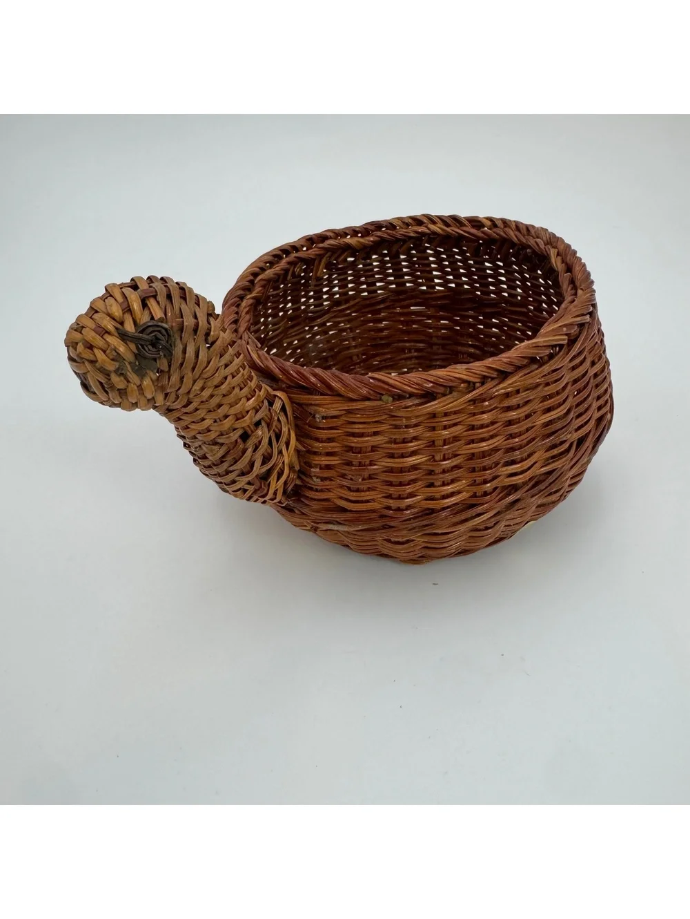 Vintage Woven Wicker Turtle Basket Folk Art English Cottage Decor